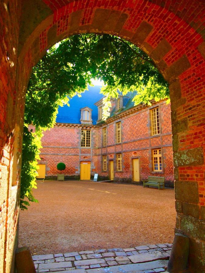 Le Beauregard Bed & Breakfast Rânes Exterior foto